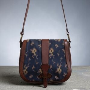 Fossil Crossbody Italian Leather Bag With  Charming  Brown and Blue Embelishment